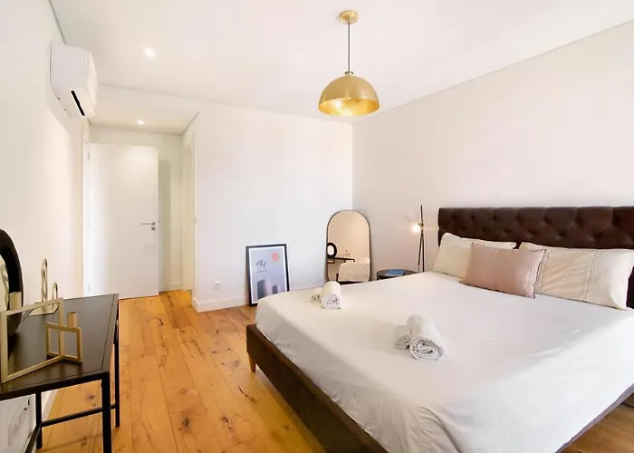 Beautiful Modern Design With Swimming Pool Apartament *